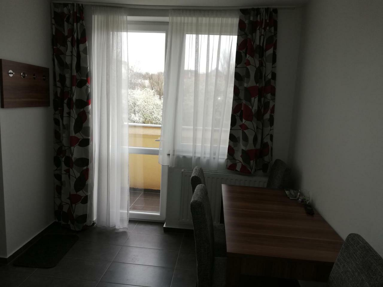 Apartman 25 Šoproň Exteriér fotografie
